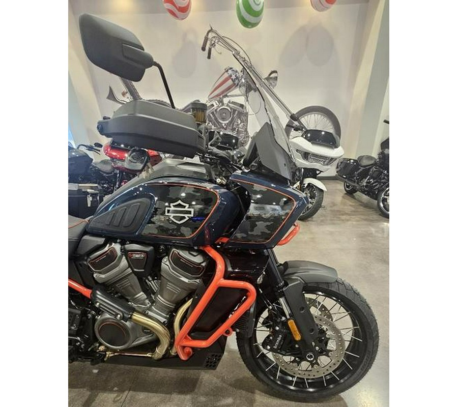 2025 Harley-Davidson® CVO™ Pan America®