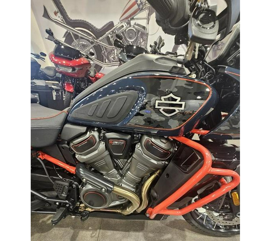 2025 Harley-Davidson® CVO™ Pan America®