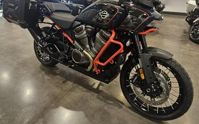 2025 Harley-Davidson® CVO™ Pan America®