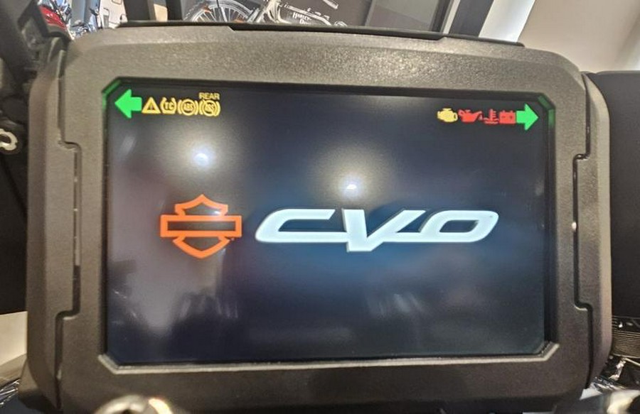 2025 Harley-Davidson® CVO™ Pan America®