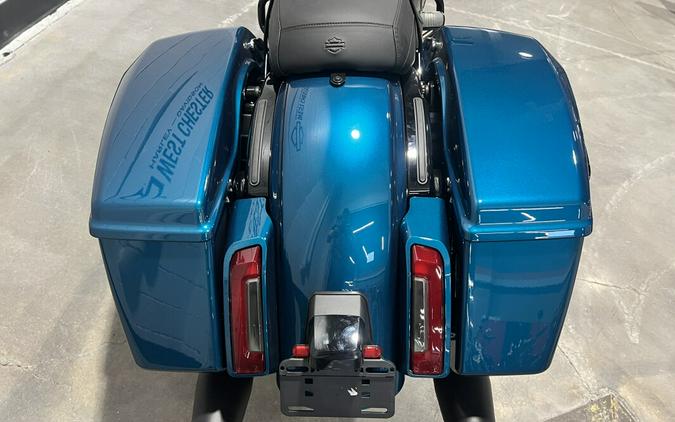2026 Harley-Davidson® Street Glide® Teal Thunder / Vivid Black Black Trim FLHX