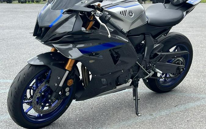 2025 Yamaha YZF R7