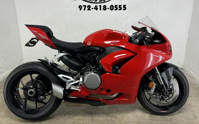 2024 Ducati Panigale V2 Red