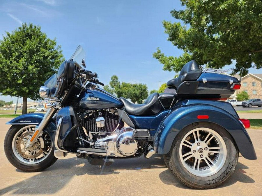 2016 Harley-Davidson® FLHTCUTG - Tri Glide® Ultra