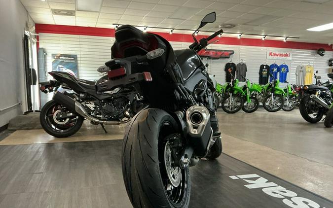 2025 Kawasaki ZR900SSFNN