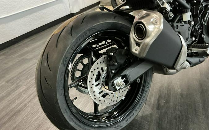 2025 Kawasaki ZR900SSFNN