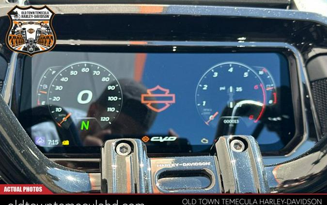 2025 Harley-Davidson FLTRXSTSE