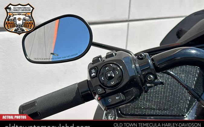 2025 Harley-Davidson FLTRXSTSE