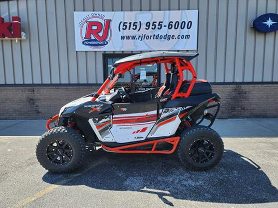 2015 Can-Am Maverick™ X® xc DPS™ 1000R