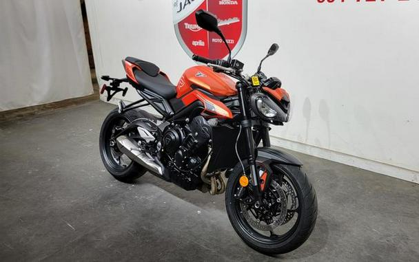 2025 Triumph STREET TRIPLE 765 R