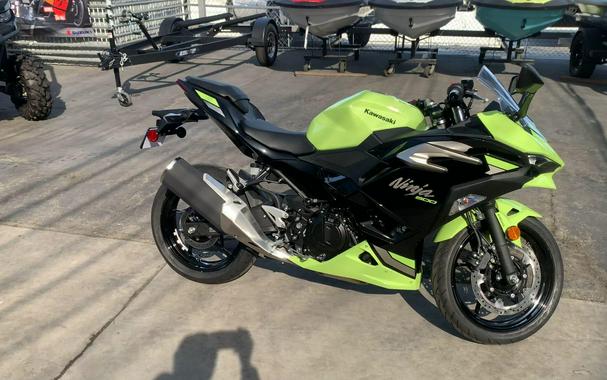 2026 Kawasaki NINJA 500 ABS