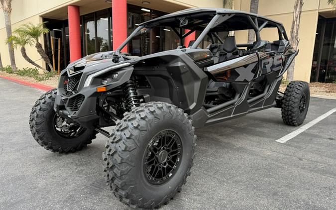 2026 Can-Am Maverick X3 Max X RS Turbo RR Triple Black_4.5 In