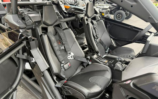 2026 Can-Am Maverick X3 Max X RS Turbo RR Triple Black_4.5 In