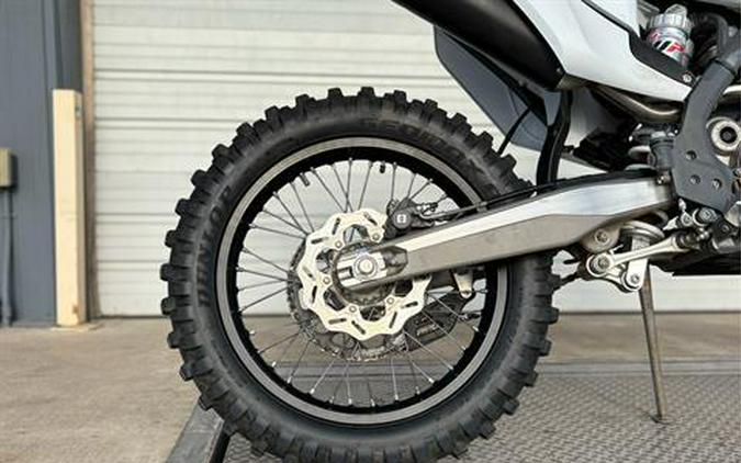 2022 Husqvarna TE 250i