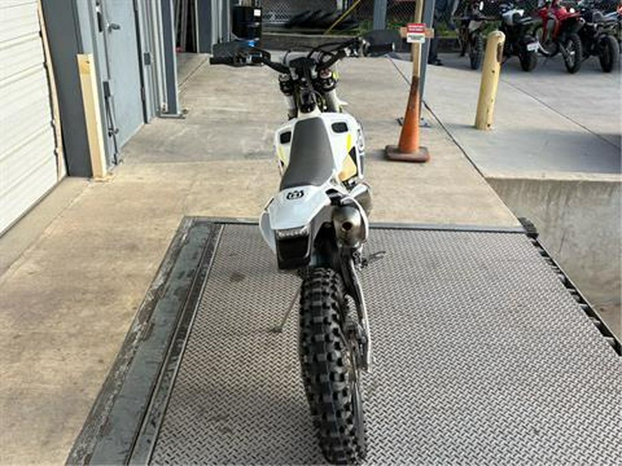 2022 Husqvarna TE 250i