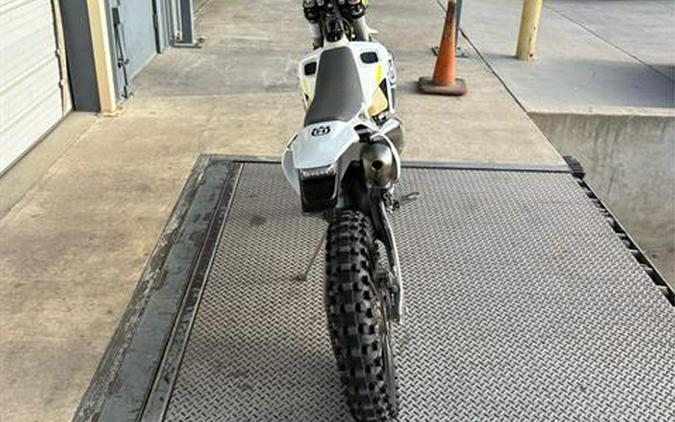 2022 Husqvarna TE 250i