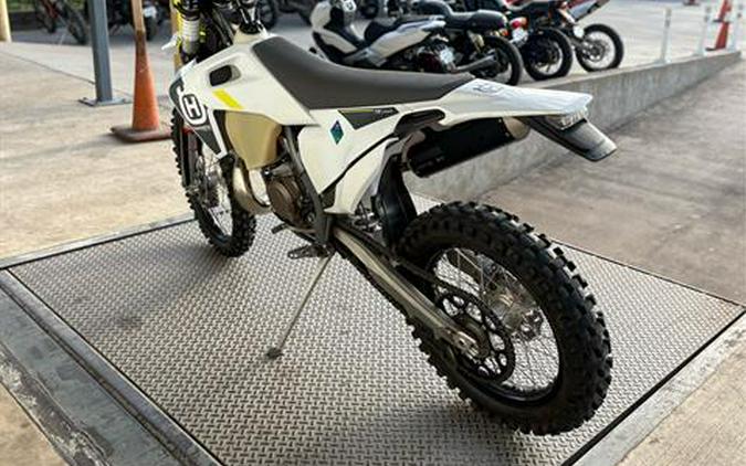 2022 Husqvarna TE 250i
