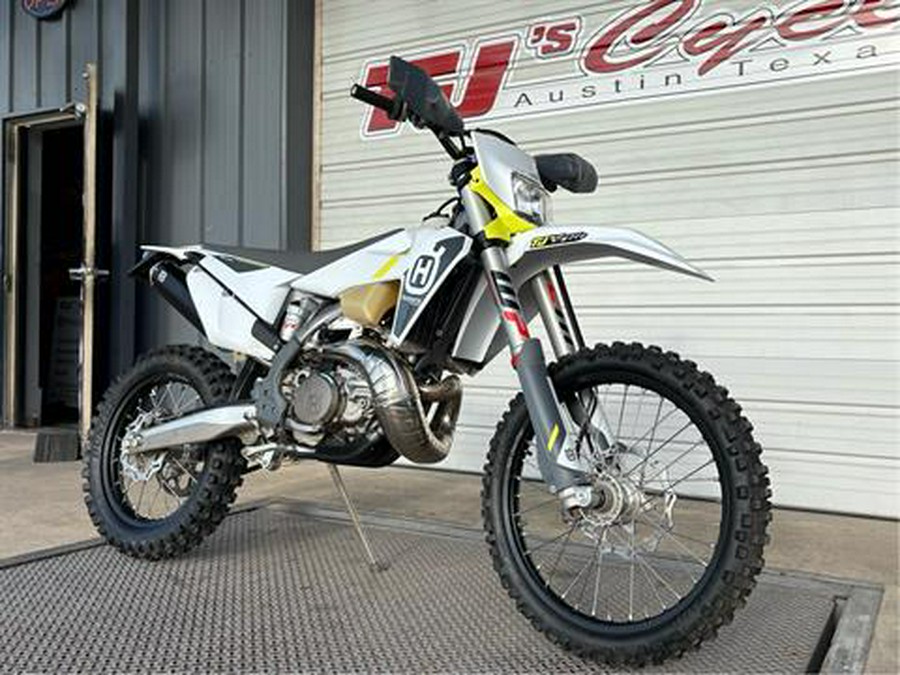 2022 Husqvarna TE 250i