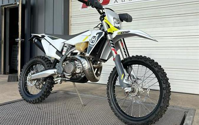 2022 Husqvarna TE 250i