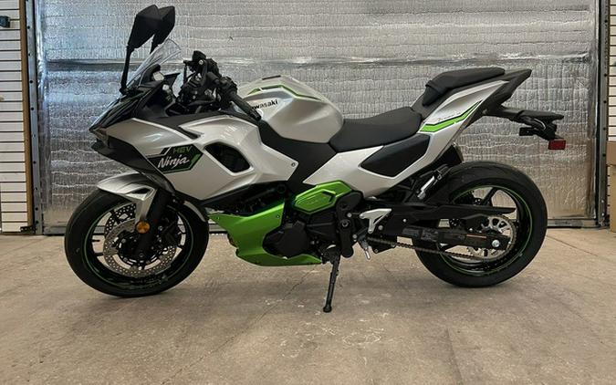 2024 Kawasaki Ninja 7 Hybrid ABS