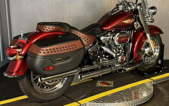 2023 Harley-Davidson Heritage Classic FLHCS HEIRLM RED FADE