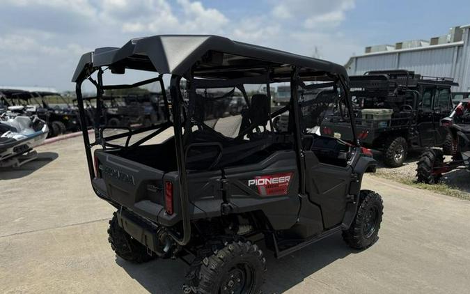 2025 Honda® Pioneer 1000-5