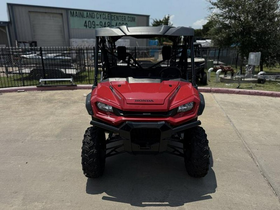 2025 Honda® Pioneer 1000-5