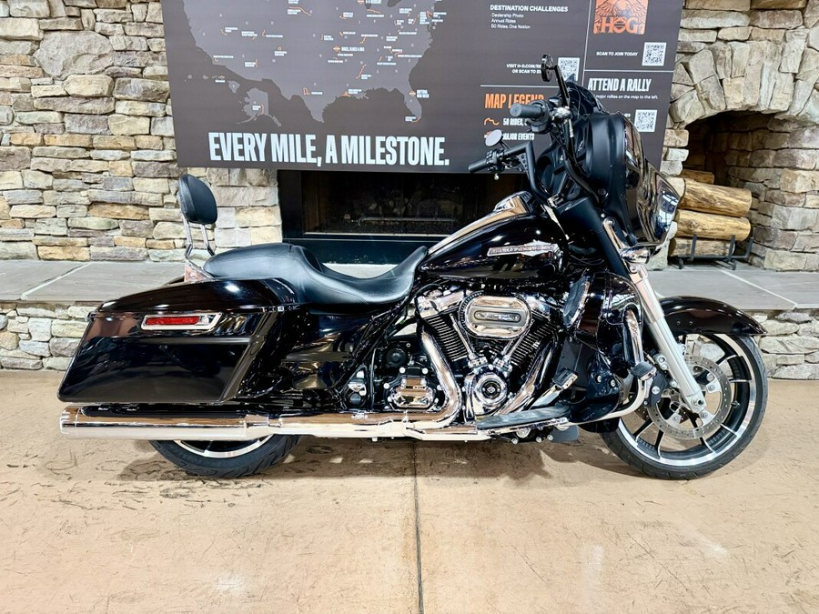 2022 FLHX - Street Glide