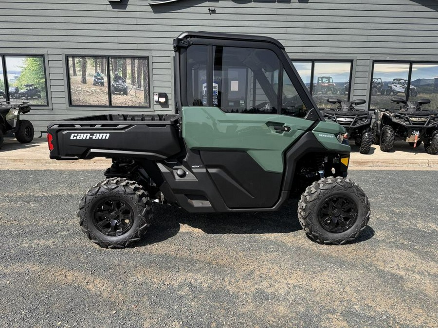 2025 Can-Am DEFENDER DPS CAB HD9