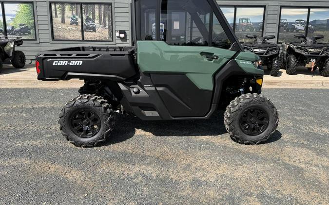 2025 Can-Am DEFENDER DPS CAB HD9