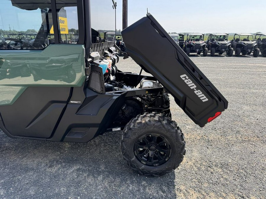 2025 Can-Am DEFENDER DPS CAB HD9