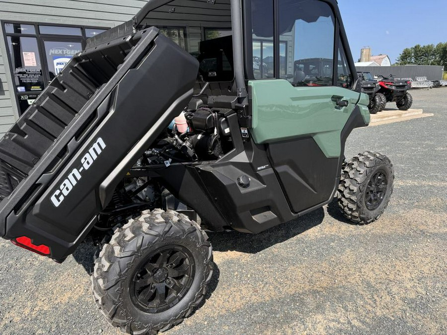 2025 Can-Am DEFENDER DPS CAB HD9