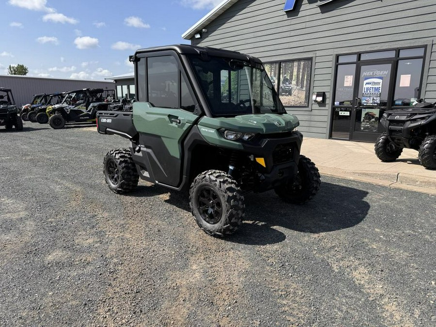 2025 Can-Am DEFENDER DPS CAB HD9