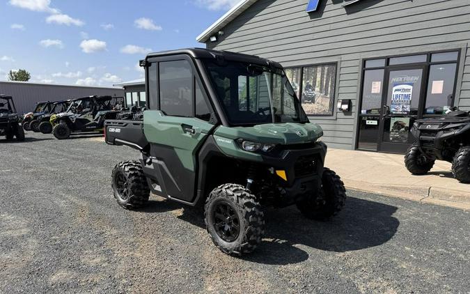 2025 Can-Am DEFENDER DPS CAB HD9