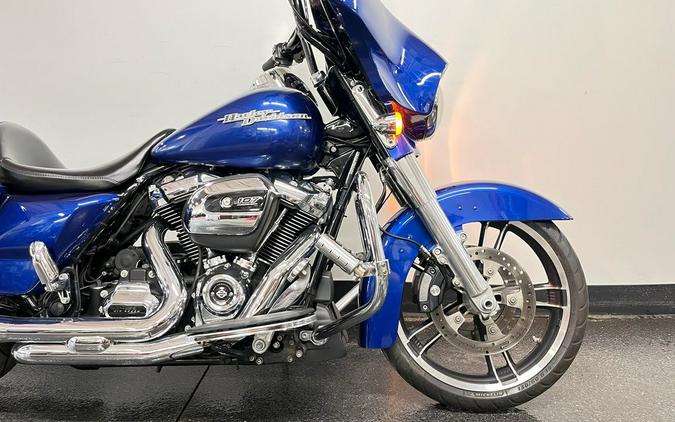 2017 Harley-Davidson® FLHXS - Street Glide® Special