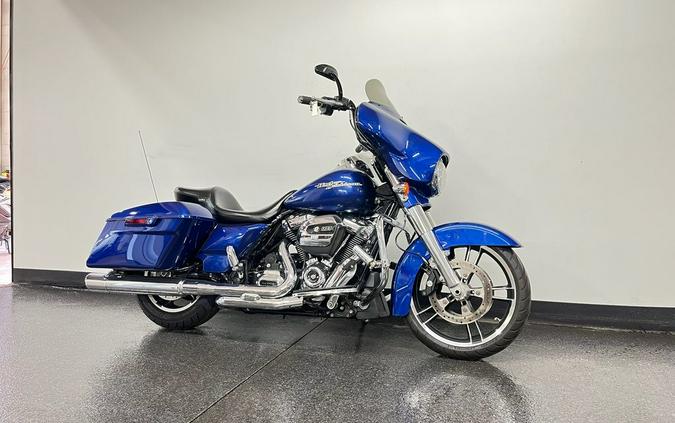 2017 Harley-Davidson® FLHXS - Street Glide® Special