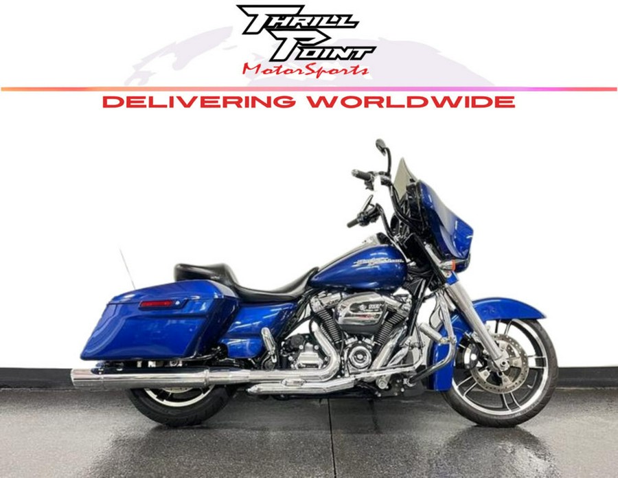 2017 Harley-Davidson® FLHXS - Street Glide® Special
