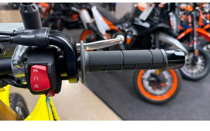 2025 Suzuki DR-Z 4S Base