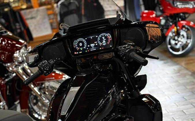 2026 Harley-Davidson® Street Glide 3 Limited Vivid Black Black Trim