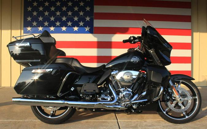 2025 Harley-Davidson® FLHXU - Street Glide® Ultra