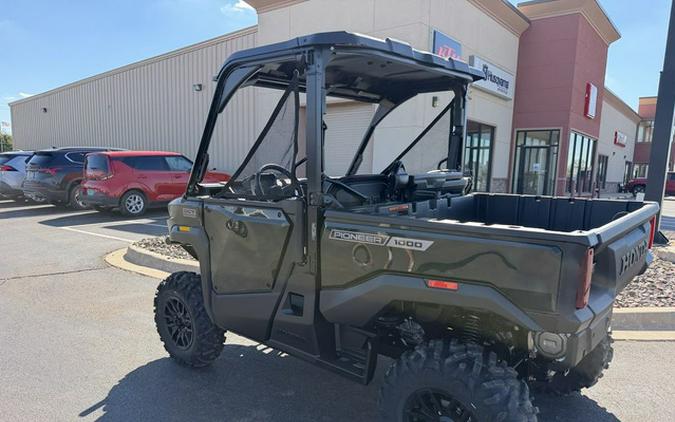 2026 Honda Pioneer 1000 Deluxe