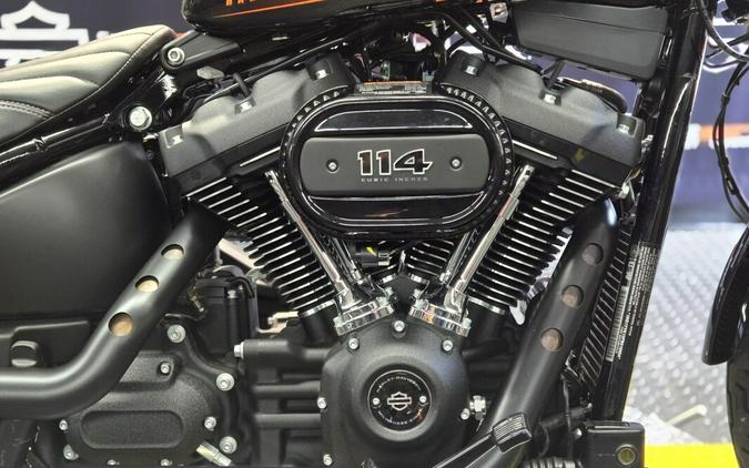 2023 Harley-Davidson Street Bob 114 Vivid Black