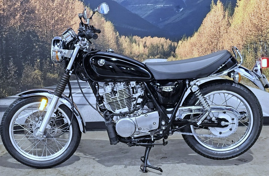 2017 Yamaha SR400 CA