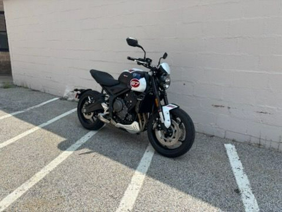 2025 Triumph Trident 660 Triple Tribute Edition