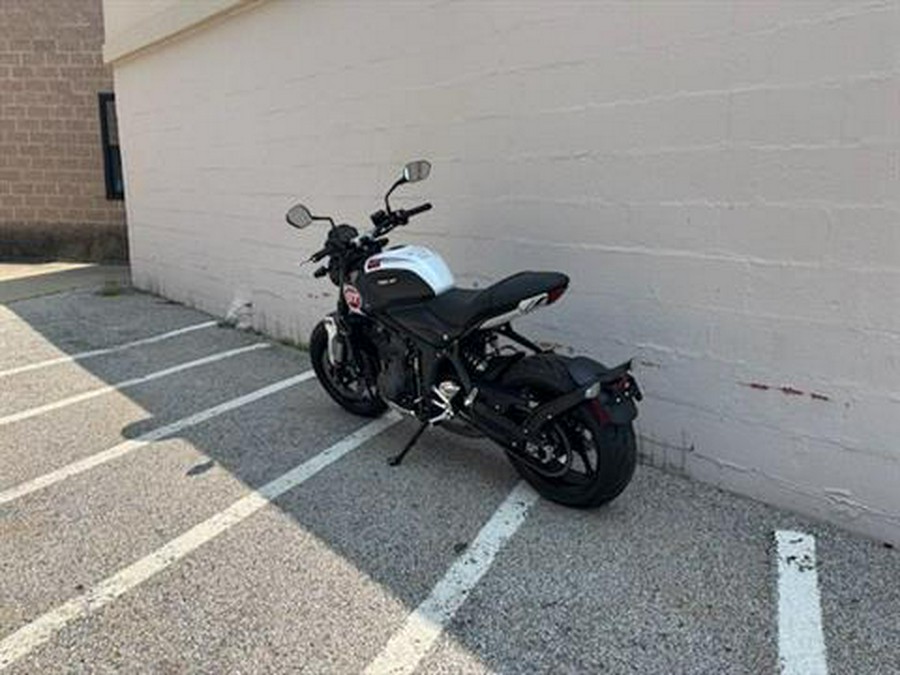 2025 Triumph Trident 660 Triple Tribute Edition