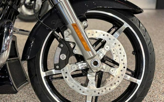 2026 Harley-Davidson FLHX - Street Glide