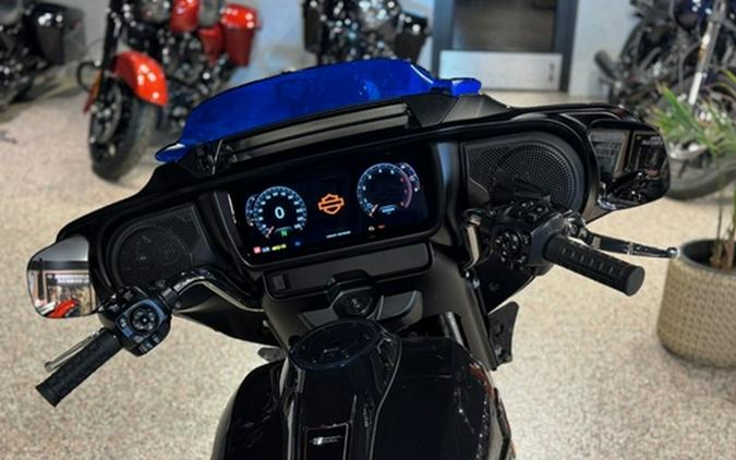 2026 Harley-Davidson FLHX - Street Glide