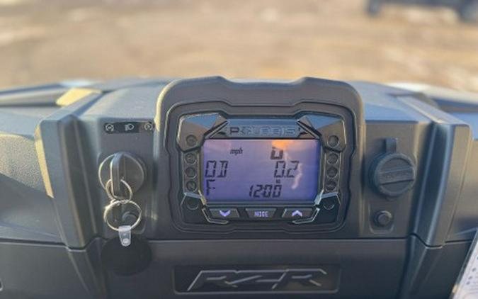 2026 Polaris RZR 200 EFI