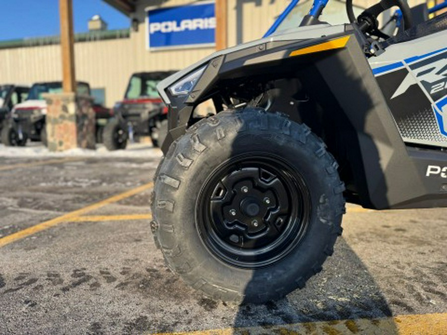 2026 Polaris RZR 200 EFI