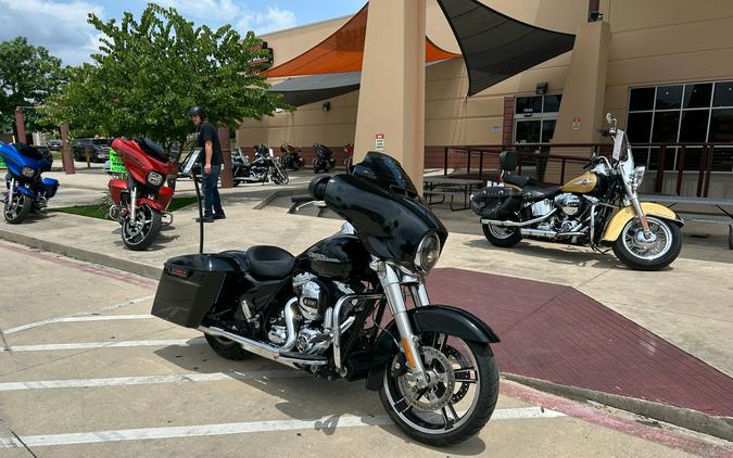 2016 Harley-Davidson Street Glide®
